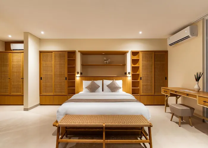 Villa 7br Twin 1, 2 & Tiga By Balisuperhost